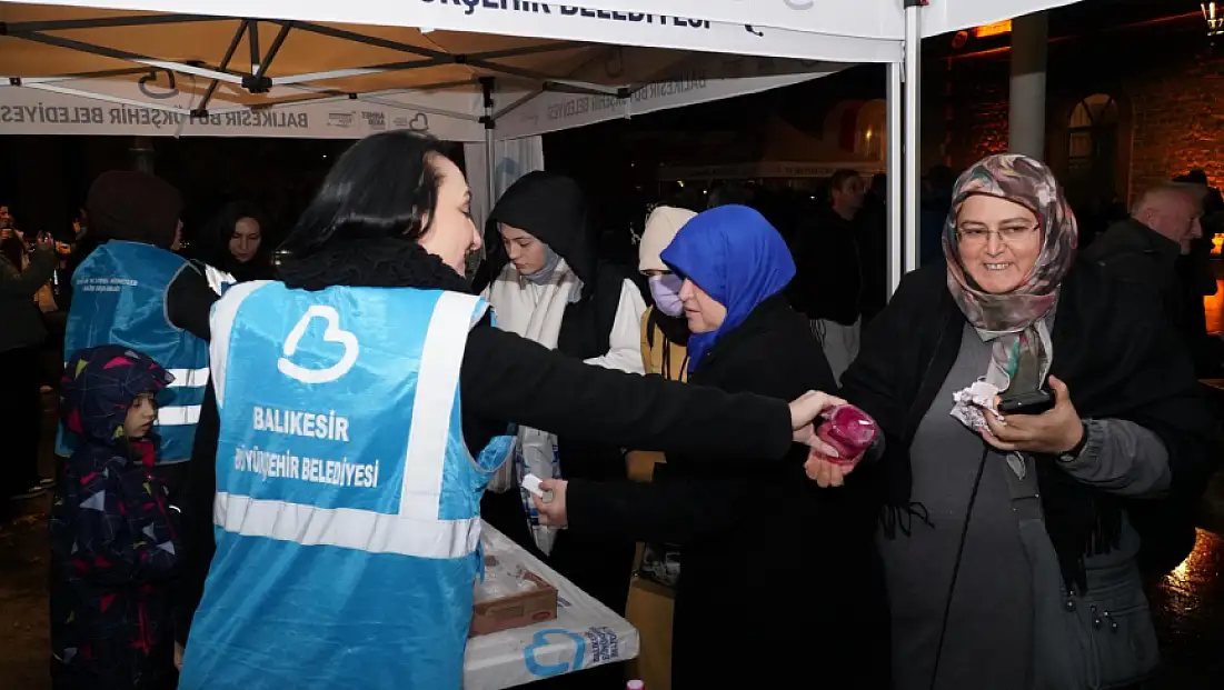 Balıkesir’de Regaip Kandili’nin manevi huzuru yaşatıldı