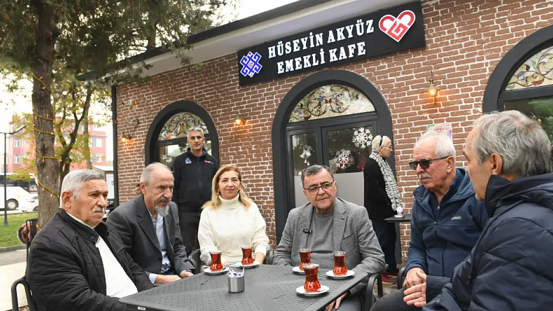 BAŞKAN ŞEHİRLİ 75. YIL PARKINDA İNCELEMELERDE BULUNDU