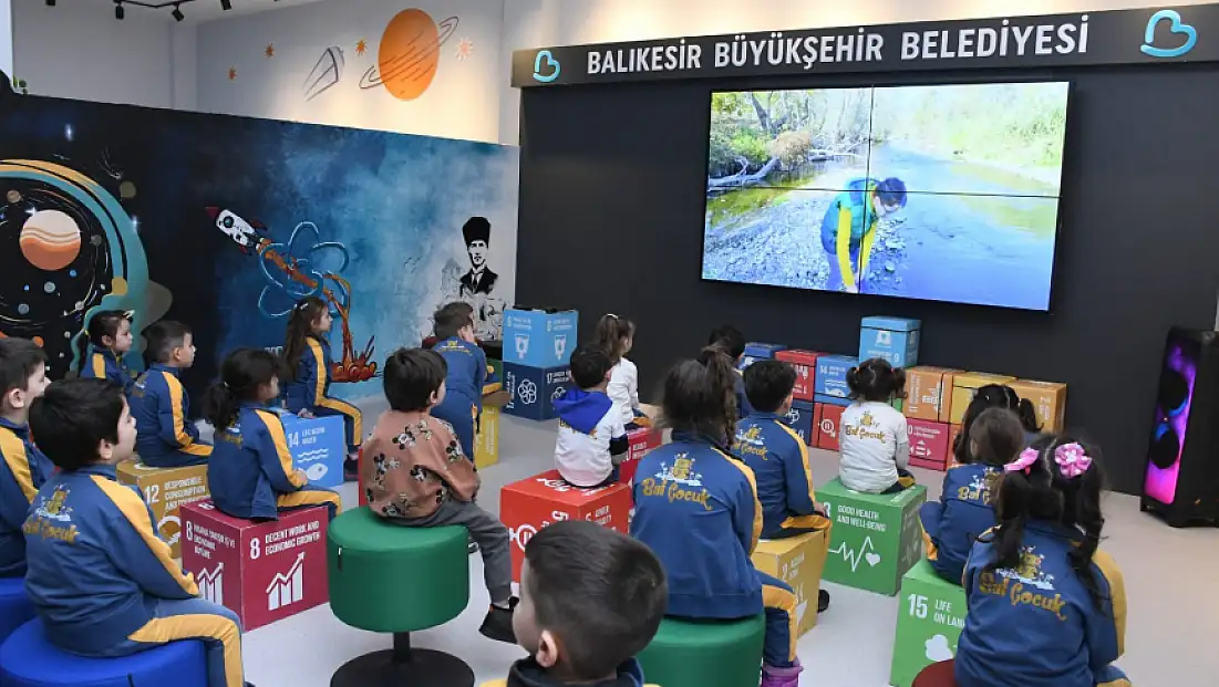 Büyükşehir Çocukları Bilimle Buluşturuyor