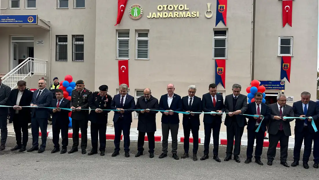 Gökçeyazı Otoyol Jandarma Komutanlığı’nın Binası Hizmete Girdi