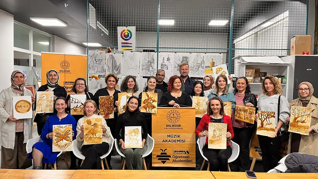 Kahvenin Rengi ile Müziğin Sesi Buluştu