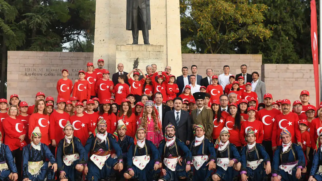 100 Yılda 100 Efe Büyük Beğeni Topladı