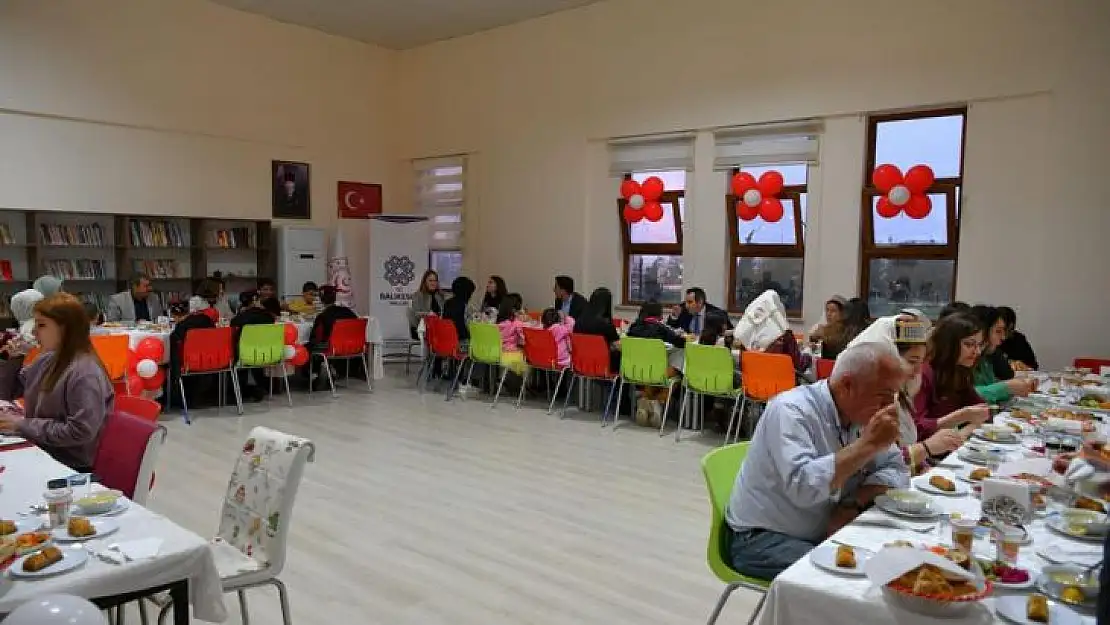 23 Nisan'da Çocuk Evinde Neşe Dolu İftar