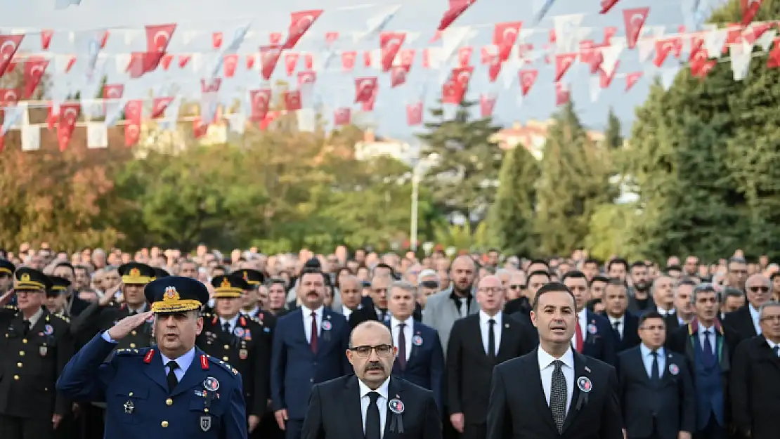 9'u 5 geçe Balıkesir'de hayat durdu