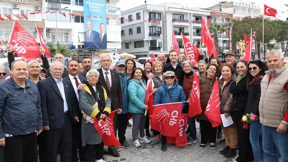 AHMET AKIN: Haydi  Balıkesir Sandığa!