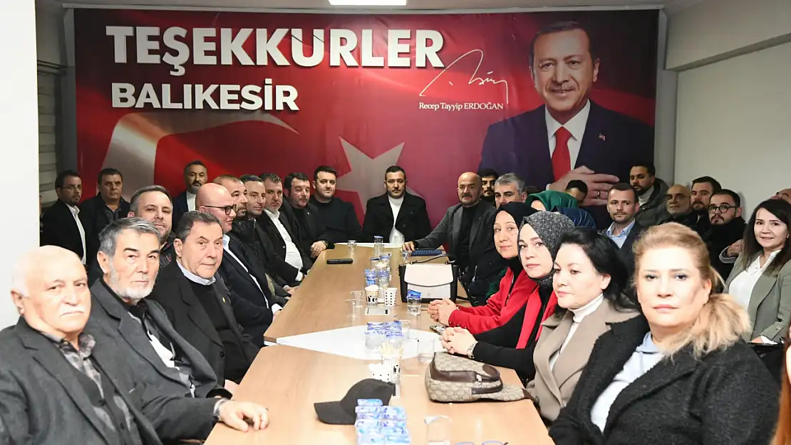 Ak Parti İl Yürütme Kurulunu ve İlçe Koordinatörlerini Belirledi