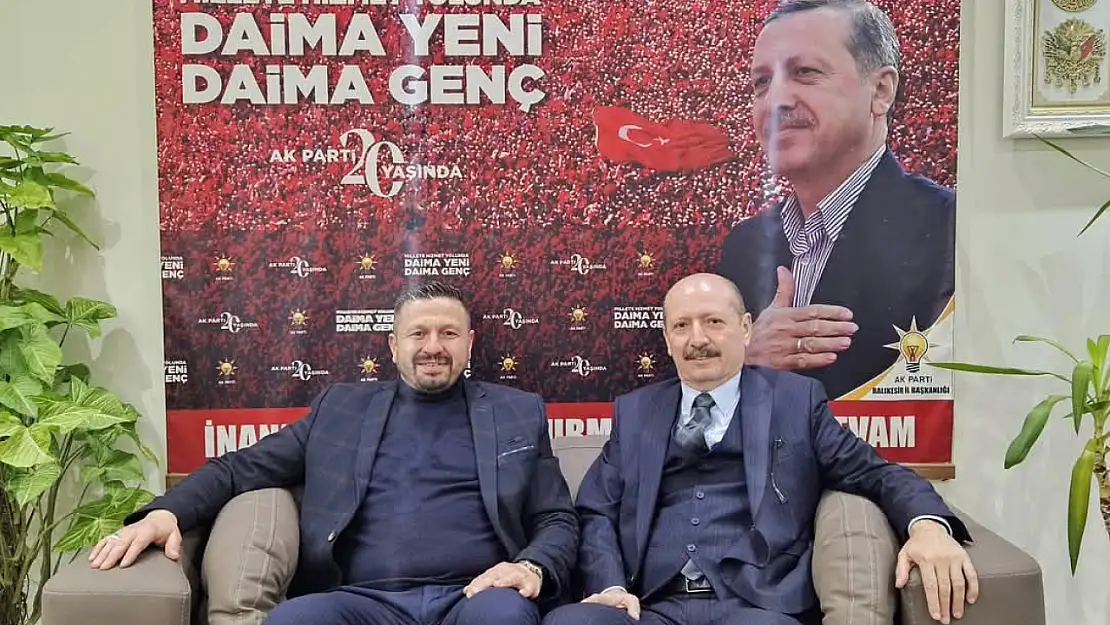 AK PARTİ'NİN DUAYEN İSMİ ADİL ÇELİK'E İLBAŞKANI MEHMET AYDEMİR'DEN TEŞEKKÜR