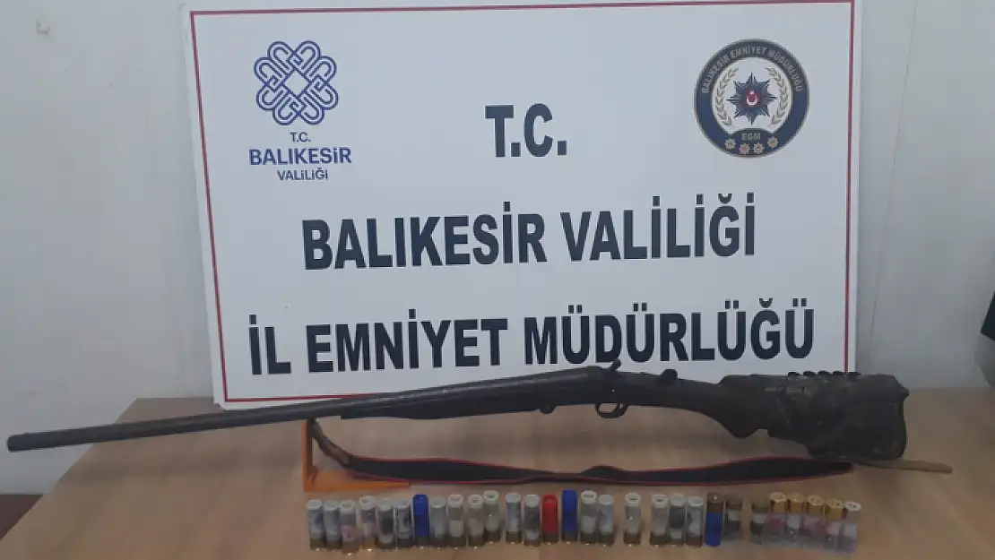 Arananlar Balıkesir Emniyetinden Kaçamıyor