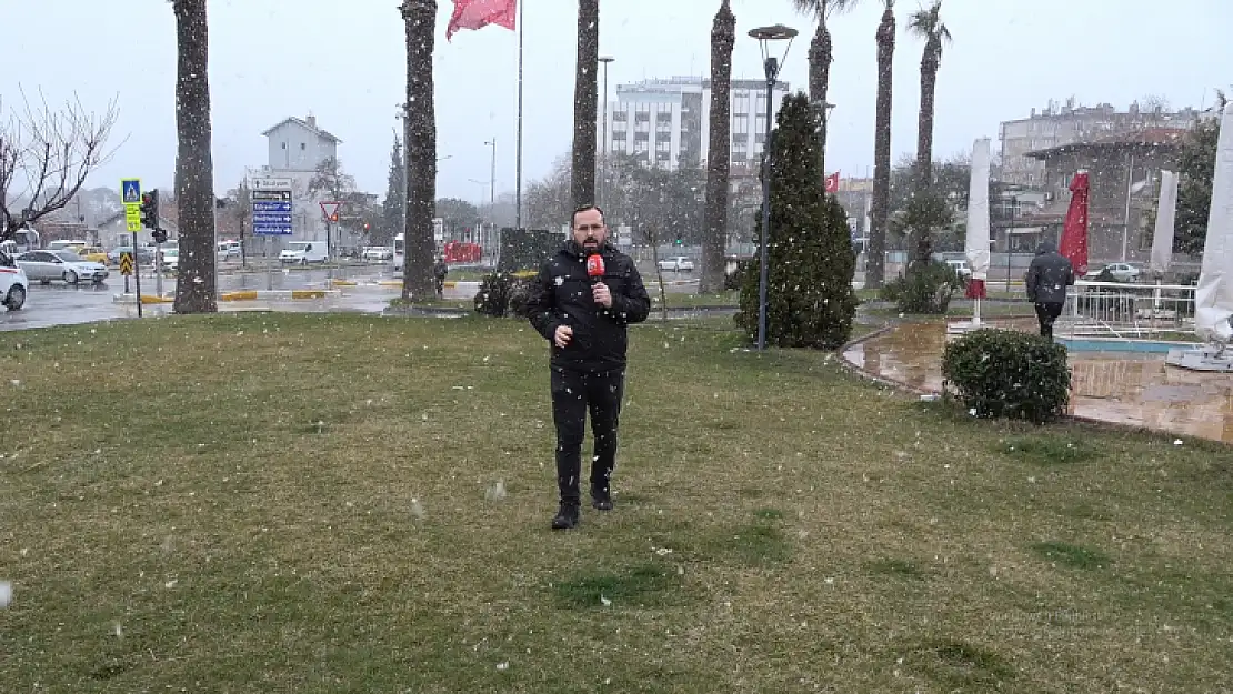 Balıkesir'de Beklenen Kar Yağışı Başladı