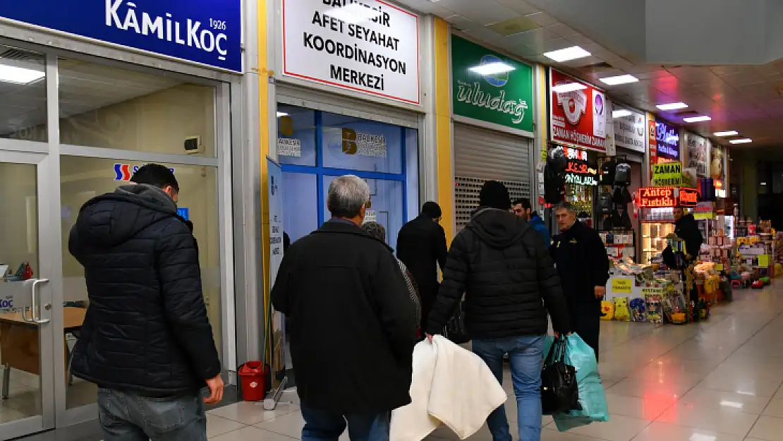 Balıkesir'de Depremzedelerin Tüm İhtiyaçları Karşılanıyor