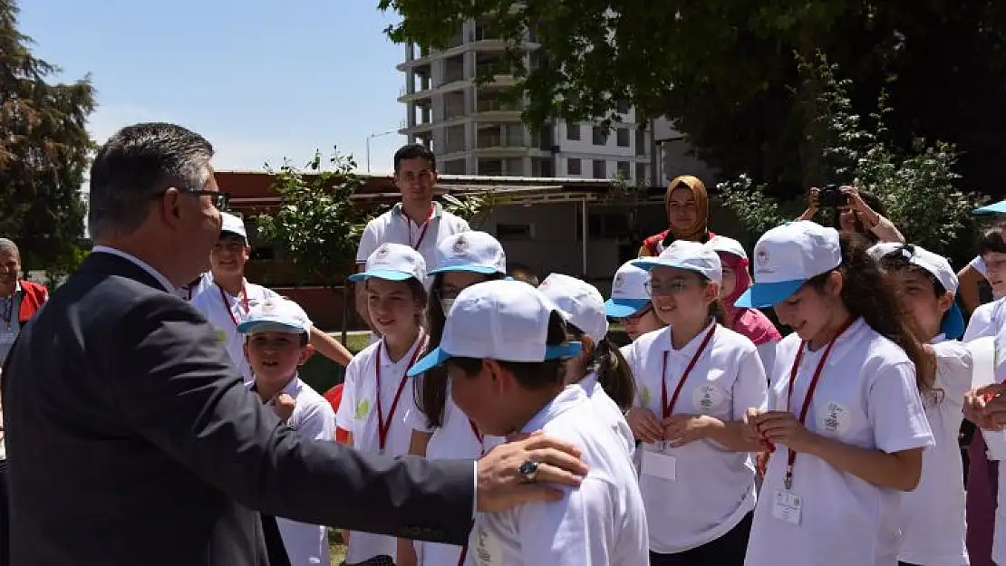 Balıkesir'de 'Lider Çocuk Tarım Kampı' Başladı…