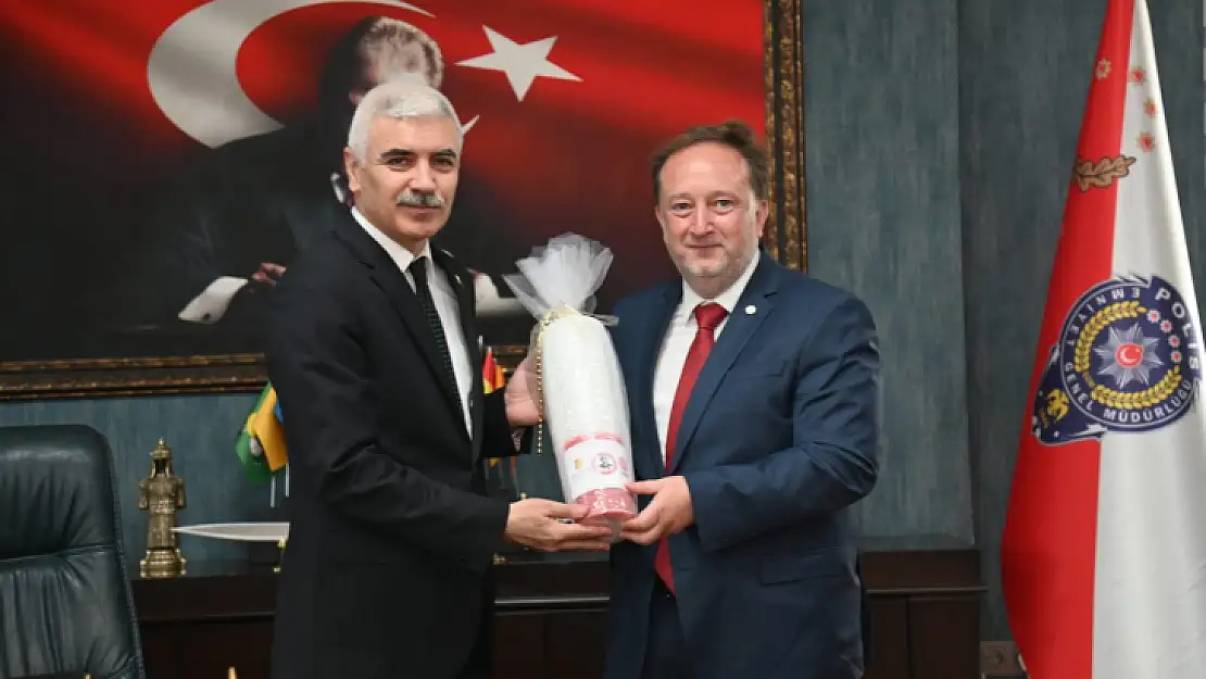 Balıkesir Protokolü Kurtdere Güreşlerine Davet Edildi