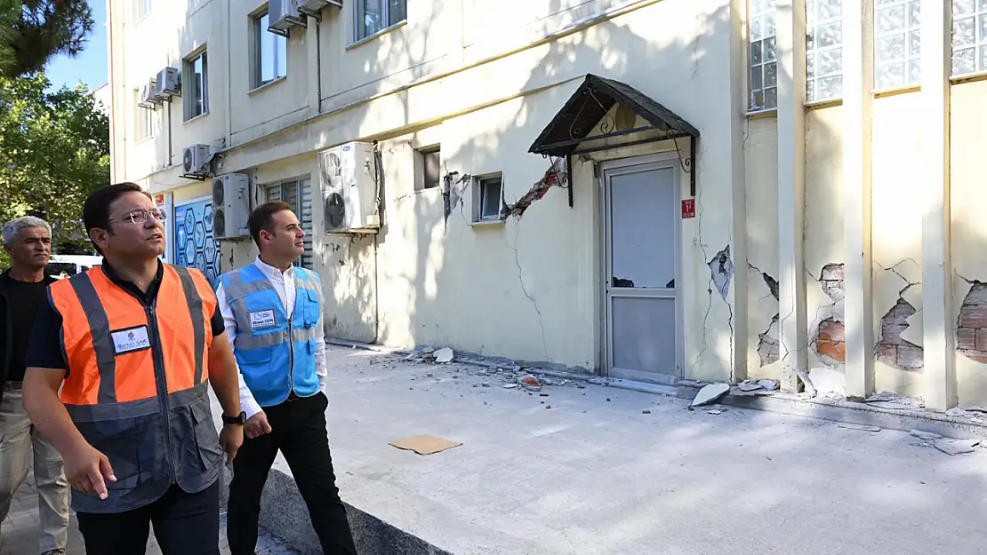 Başkan Akın'dan Yakın Kart sahibi depremzedelere önemli destek