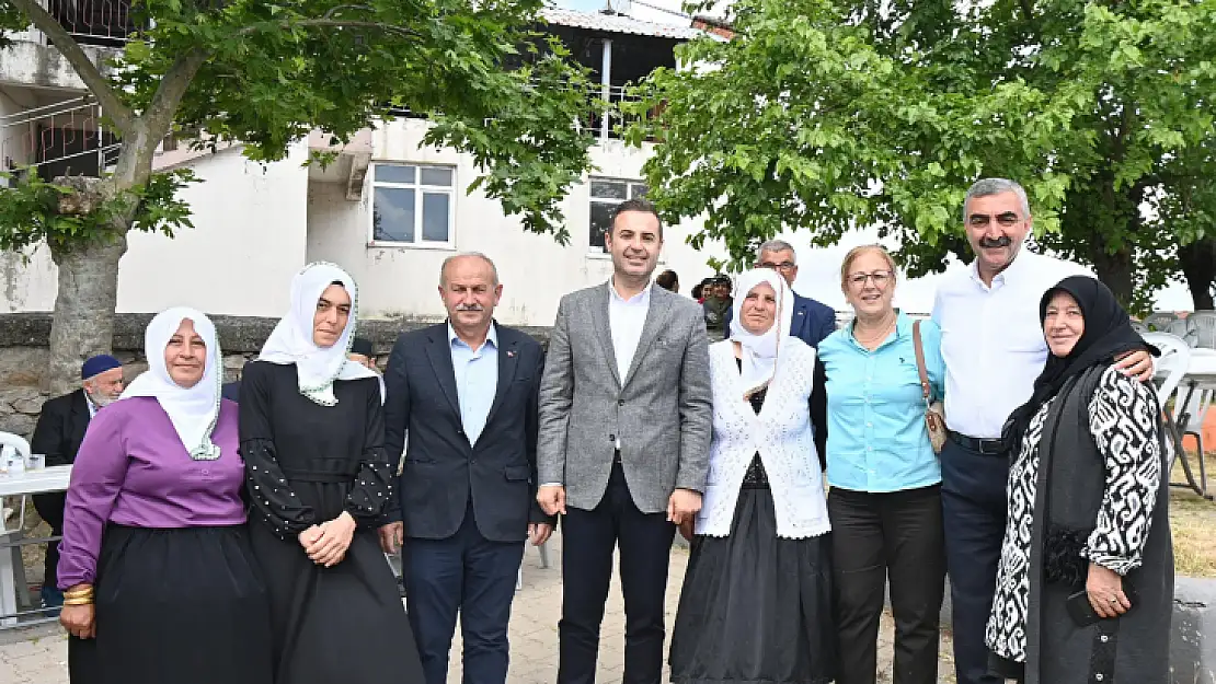 Başkan Akın, hayırlarda vatandaşlarla bir araya geldi