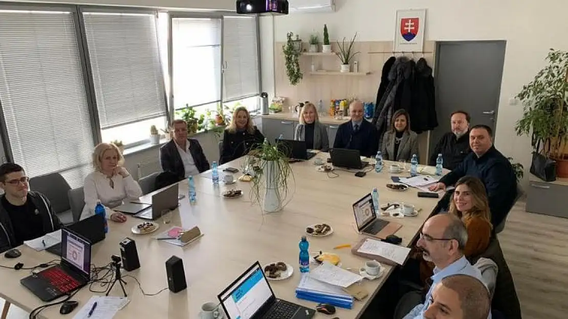 'Başkan Orkan Slovakya'da 'Sıfır Atık' toplantısına katıldı