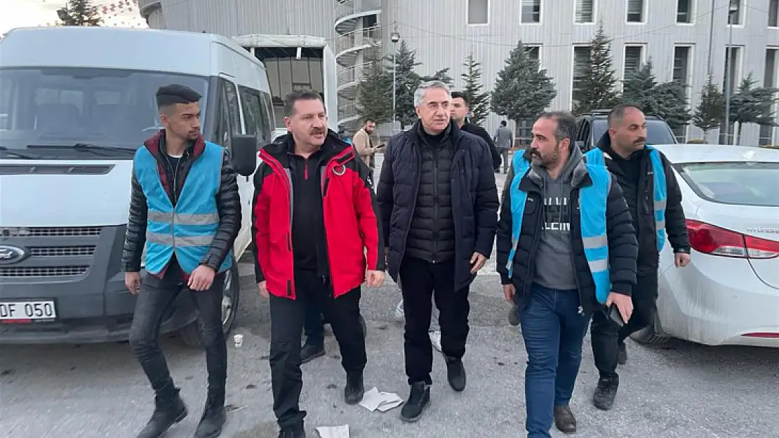 Başkan Yılmaz, Malatya'da ayak basmadık yer bırakmadı