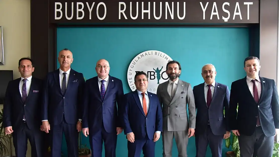 BAÜN'de Bir İlk Yönetim Kurulu Üyelerine Profesörlük Belgesi