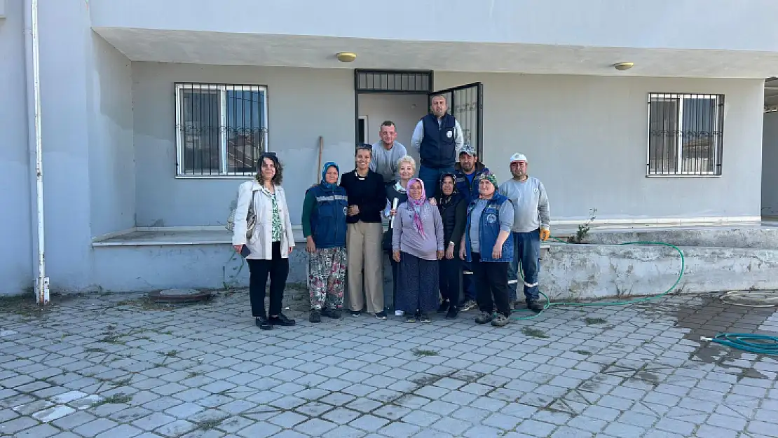 Burhaniye Belediyesi, Börezli Mahellesi'nde Hizmetlerini Sürdürüyor