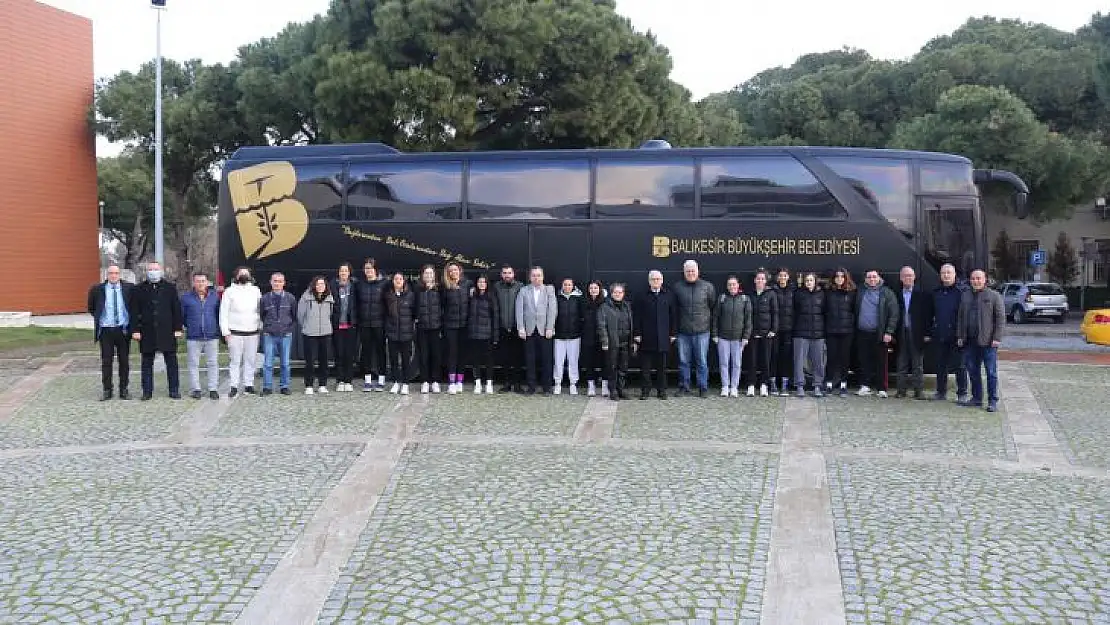 Burhaniye Belediyespor Kadın Basketbol Takımı 1. Lig Yolcusu