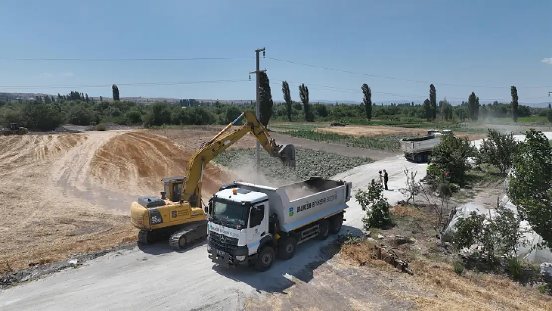 Büyükşehir, 4 Ayda 30 Kilometre Yol Yaptı