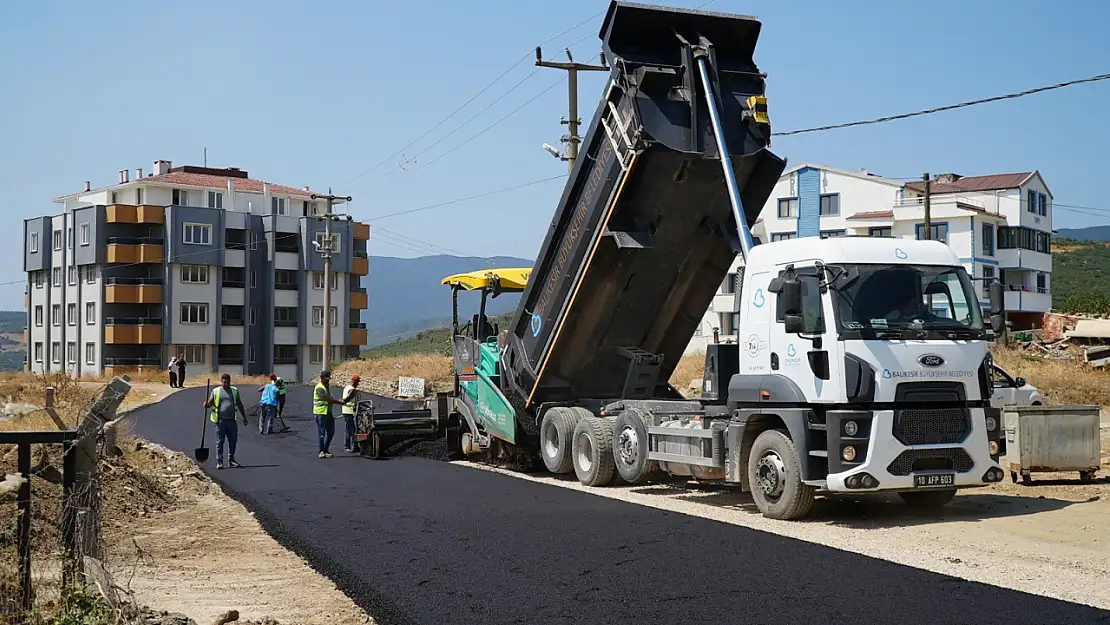 Büyükşehir'den deforme olan yollarda detaylı çalışma