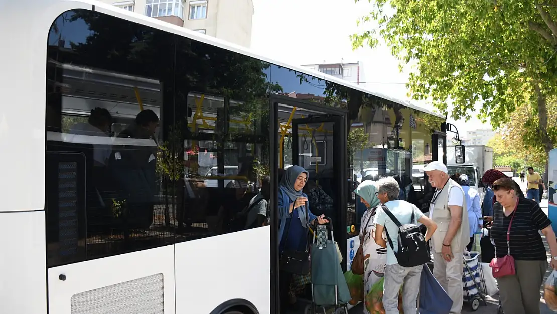 Büyükşehir'den semt pazarına ulaşımı kolaylaştıran hizmet