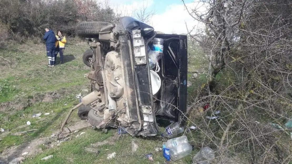 Buzda kayan araç şarampole yuvarlandı 1 kişi öldü