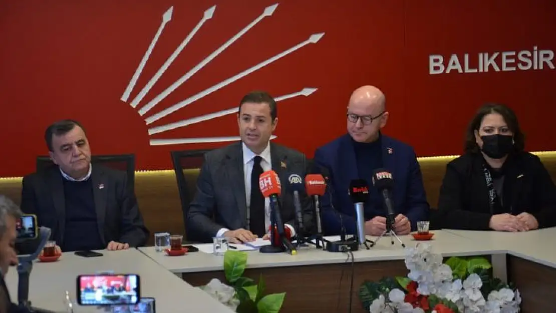 CHP'li Ahmet AKIN Balıkesir de Basın Toplantısı Düzenledi