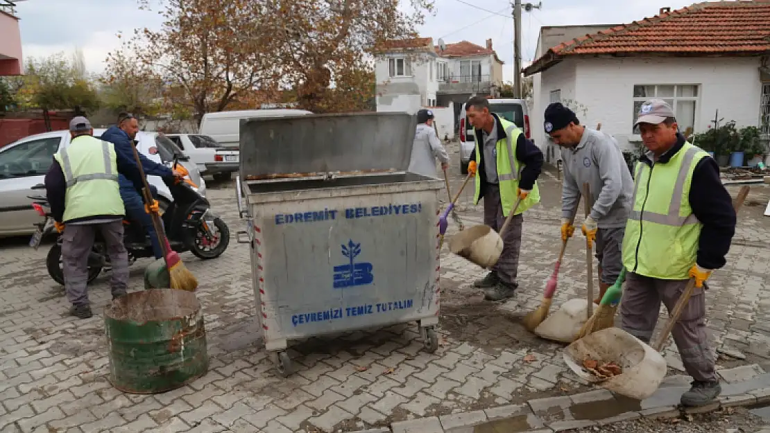 Edremit Belediyesi'nden Detaylı Temizlik