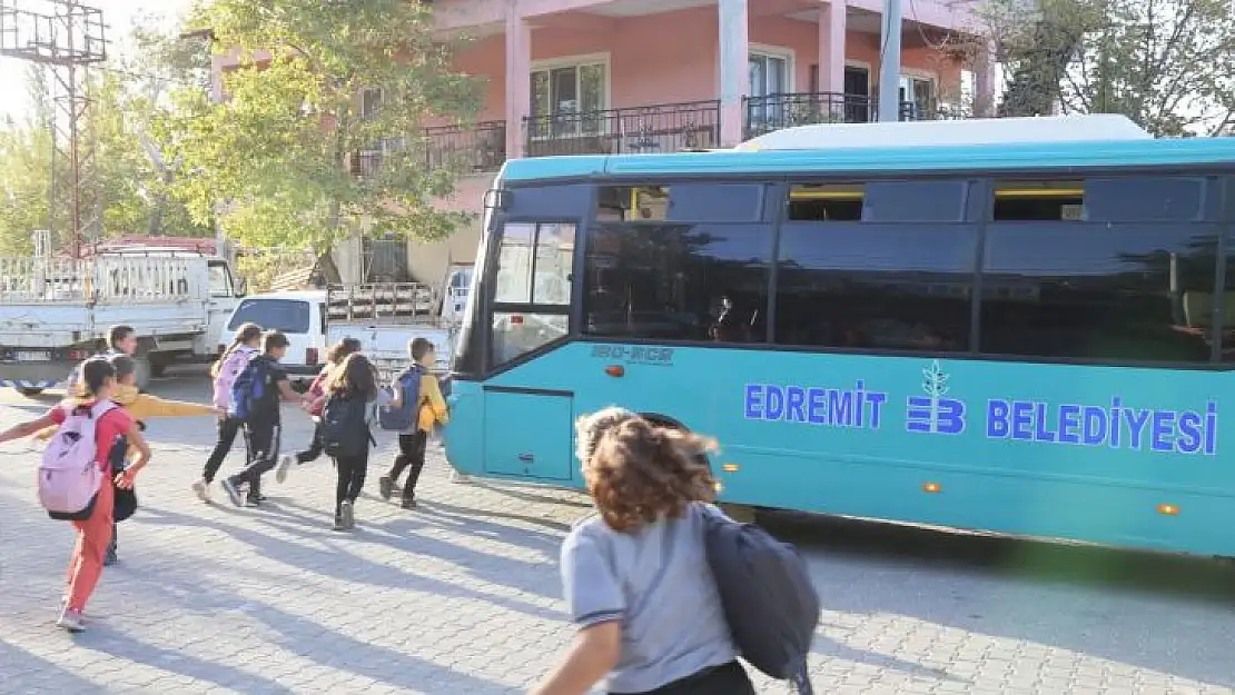 Edremit'te Öğrencilerin Ulaşım Sorunu Çözüldü