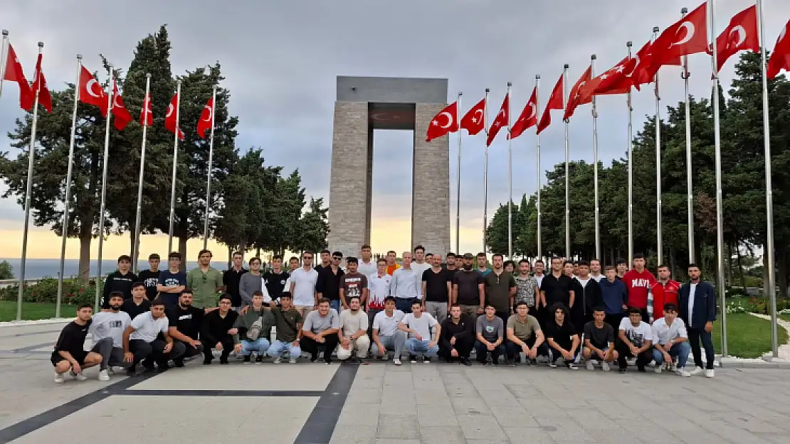 Gençlerimiz, Tarih, Kültür ve Medeniyet Kamplarıyla Değerlerini Keşfediyor