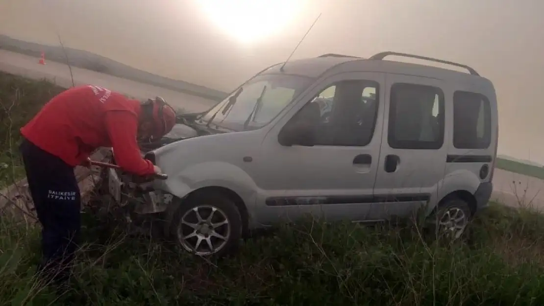 Gönen'de Trafik Kazası: 1 Ölü, 3 Yaralı