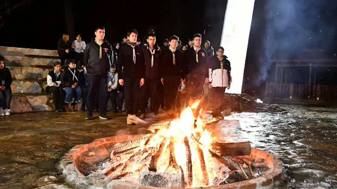 'İzcilik Öğrenilmez, Yaşanır' Diyen Gençler, İzcilik Kampında Buluştu