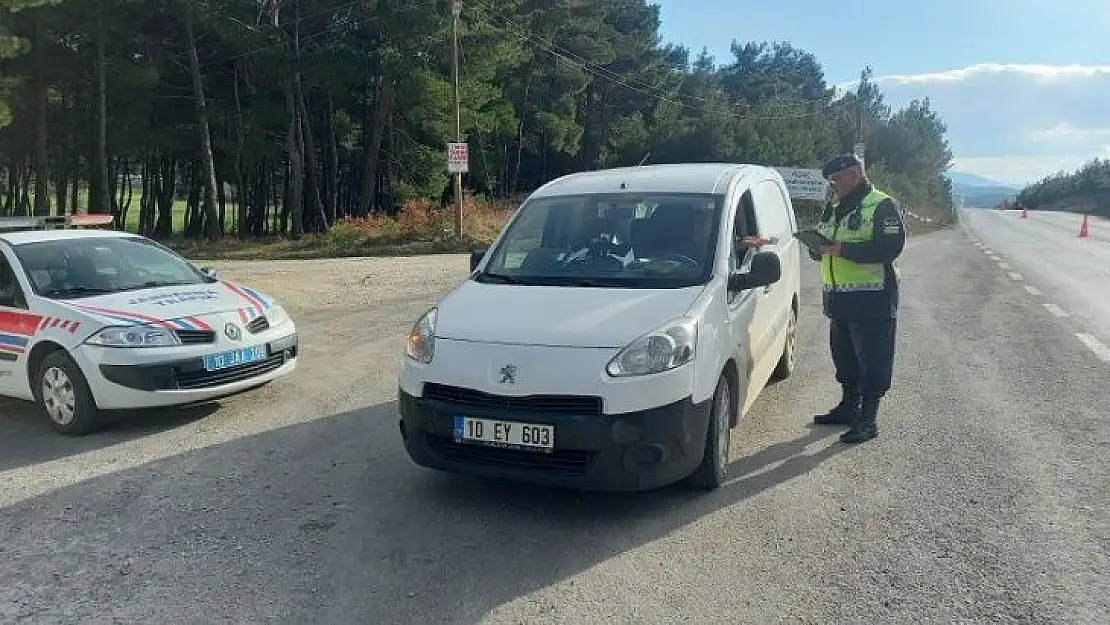 Jandarma Cep Telefonu İçin Özel Denetim Yaptı