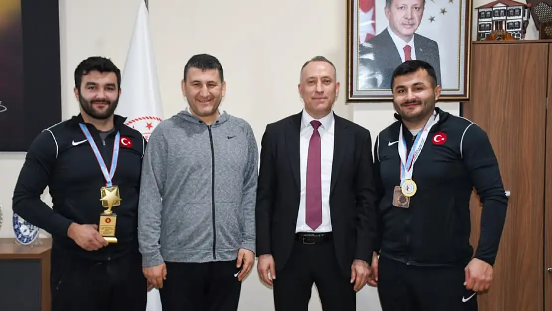 Judo Türkiye şampiyonları Balıkesir'den...