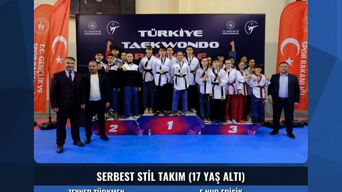 Karesi TAEKWONDO Spor Türkiye Şampiyonası'ndan Madalyalarla Döndü