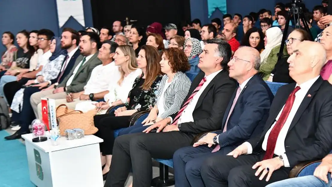 'Kutupta Varız 2023'te Uzayda Olacağız'