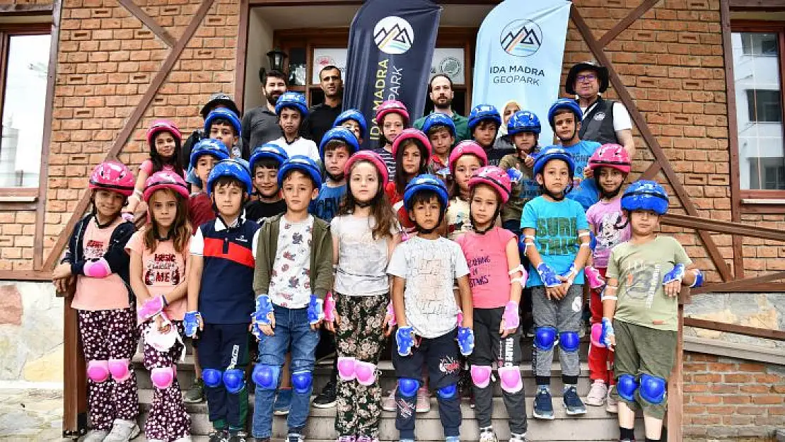 Minikler İda Madra Jeoparkı'nı Öğreniyor