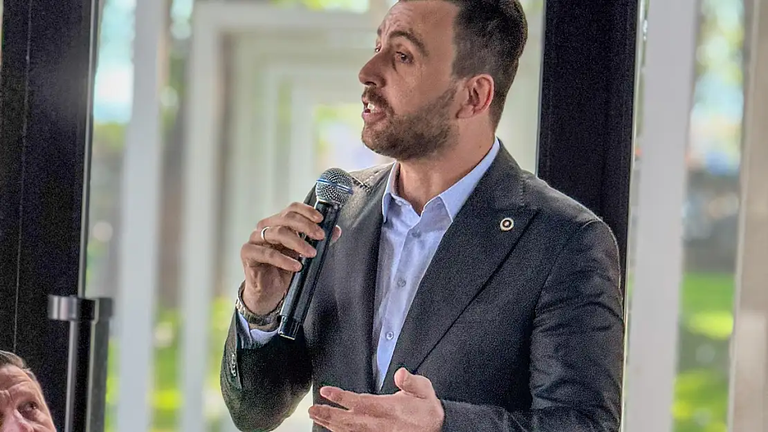 Öztaylan: 'Leman, milletimizin mukaddes değerlerini ahlaksızca hedef almıştır.'