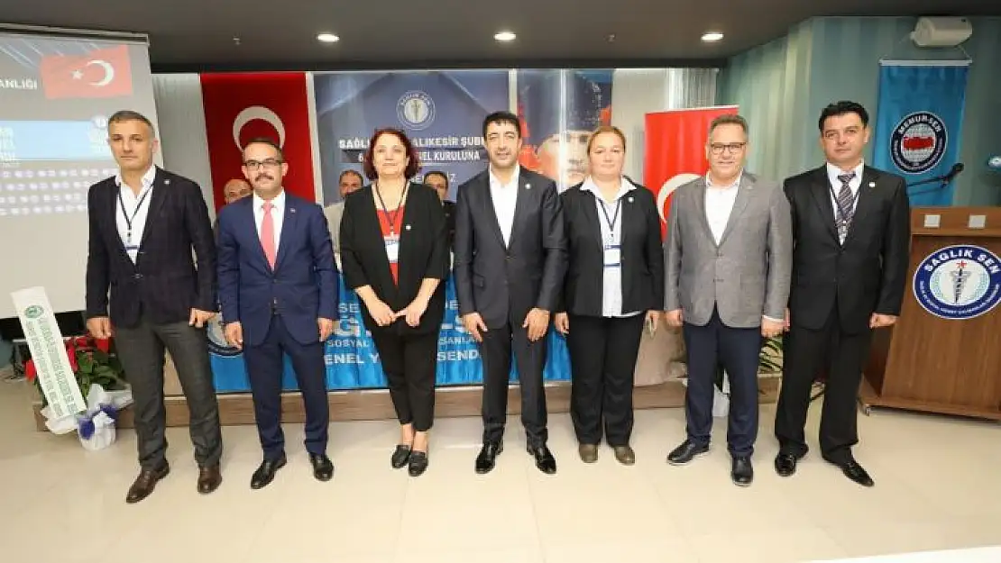 Sağlık-Sen Balıkesir'de Başkan Nihat Erzi güven tazeledi.