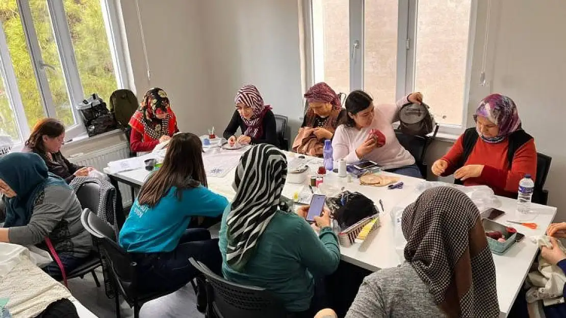 Sosyal Dayanışma Merkezleri İle Aile Destek Merkezleri Balıkesir'de Hizmet Vermeye Başladı
