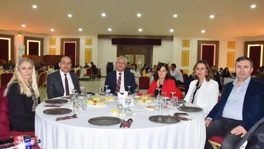Susurluk Belediyesi Personel Yemeğinde Buluştu