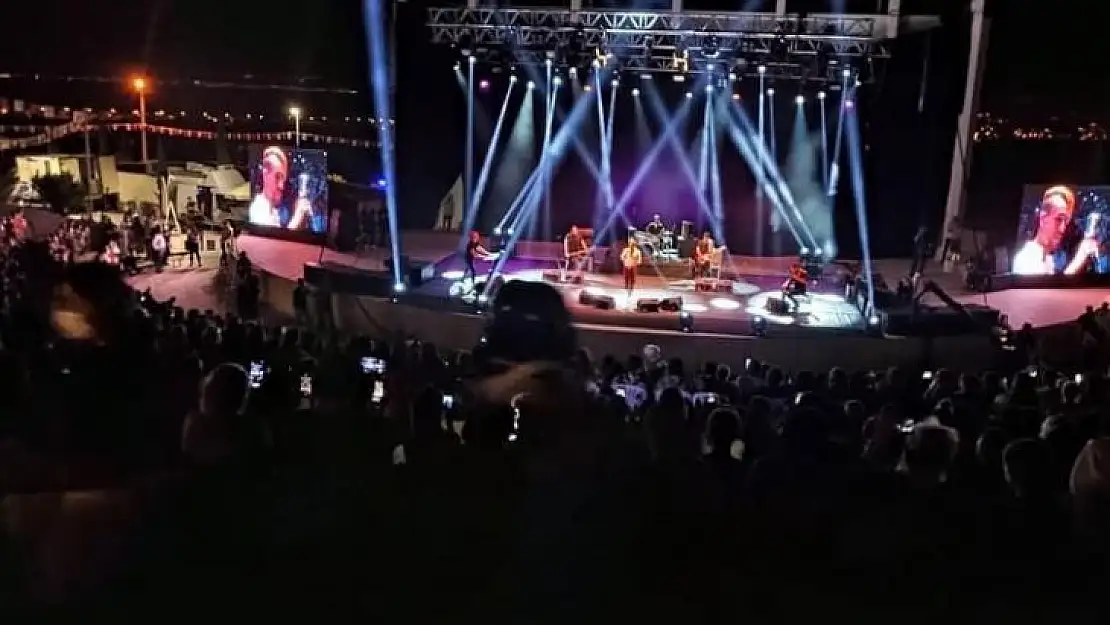 Taylıeli Amfi Tiyatro İhale Edildi