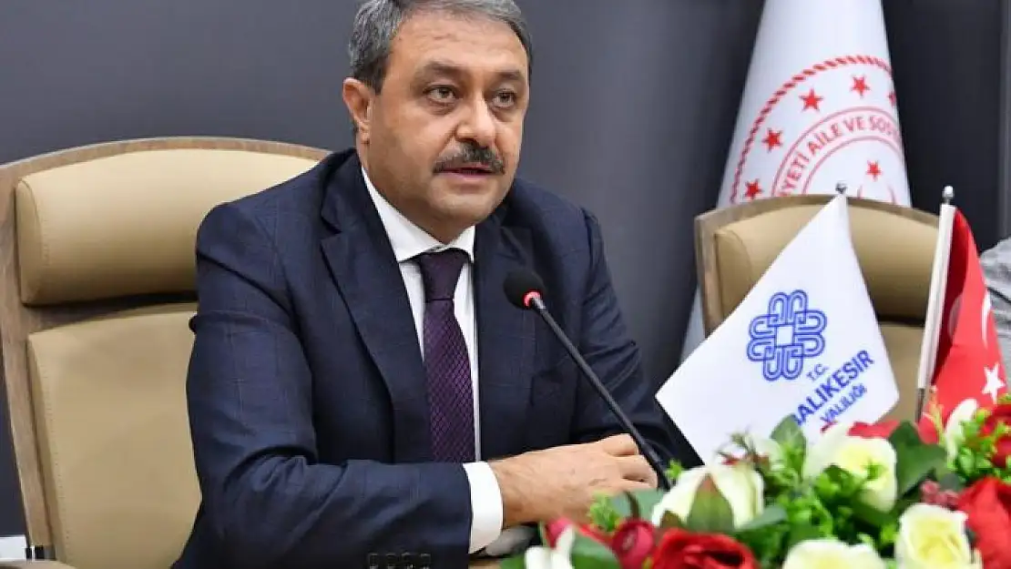 Vali Şıldak Aile ve Sosyal Hizmetler İl Müdürlüğü'nün Çalışmalarını Değerlendirdi