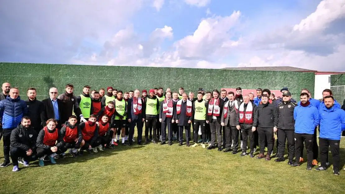 Vali Şıldak'tan Bandırmaspor'a Ziyaret
