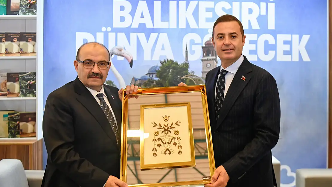 Vali Ustaoğlu, EMITT'teki Balıkesir tanıtımları için Başkan Akın'a teşekkür etti...