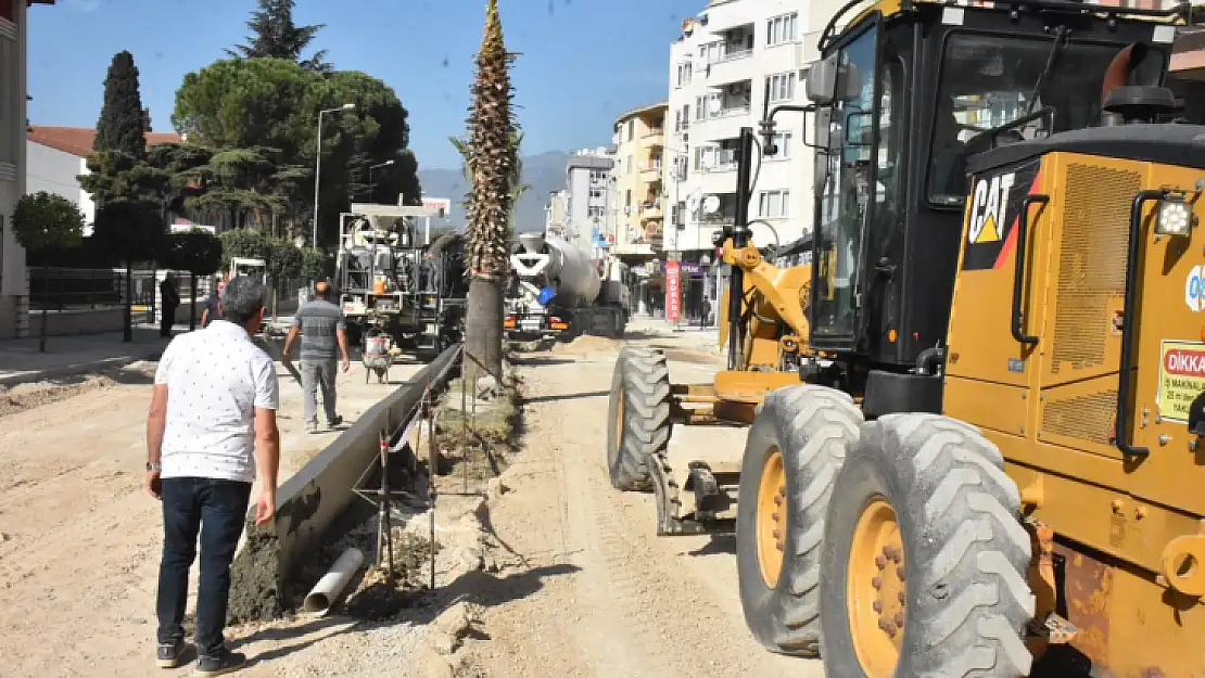 Yılmaz Akpınar Bulvarı Yenileniyor