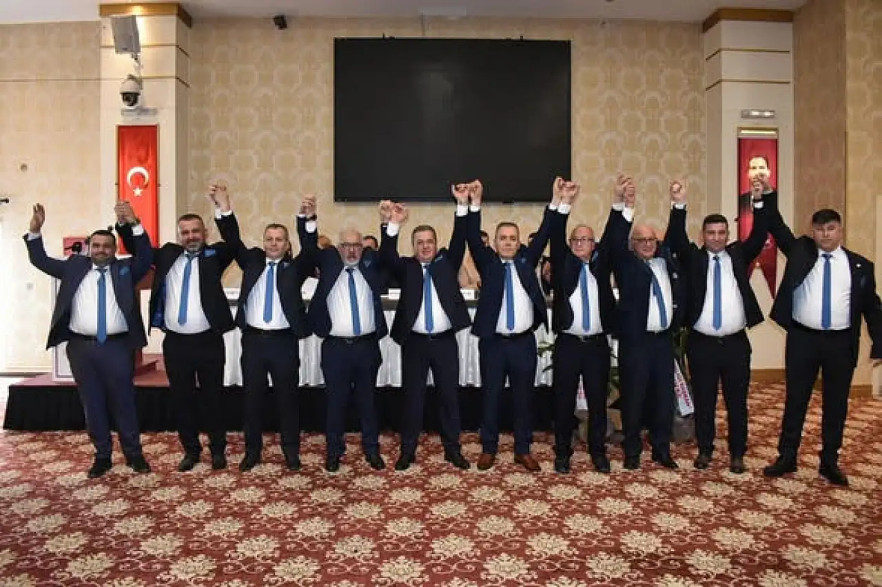 BAŞKAN HASAN YILDIZ YENİDEN SEÇİLEREK GÜVEN TAZELEDİ.