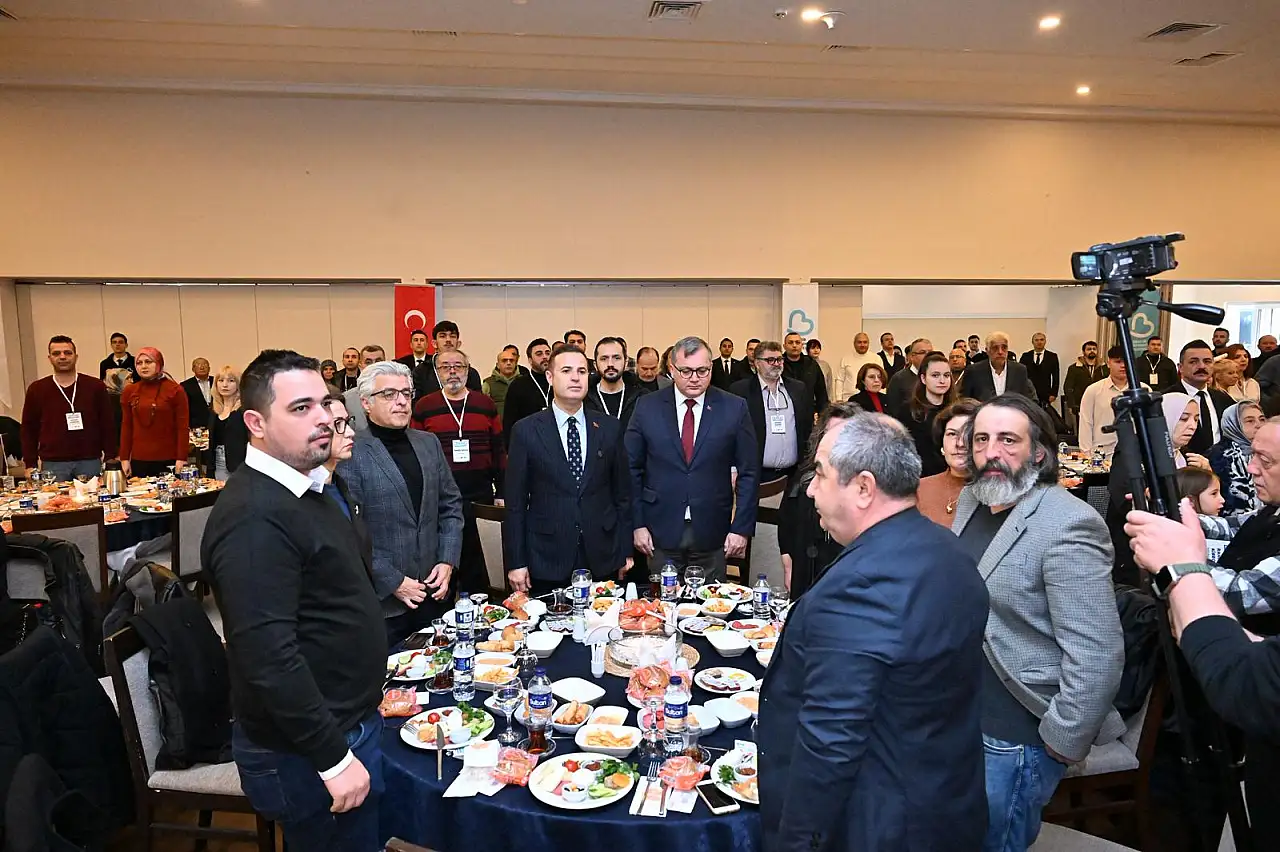 Akın: 'En büyük destekçimiz basın mensuplarımızdır'