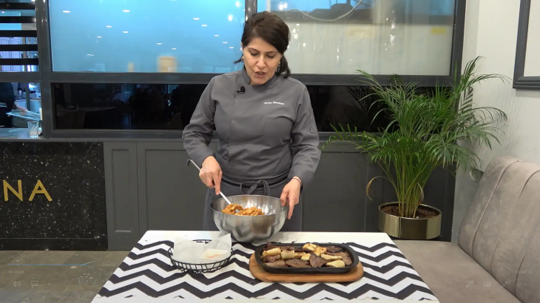 Natige'nin Mutfağı ( Şatabiryan - Çıtır Tavuk )